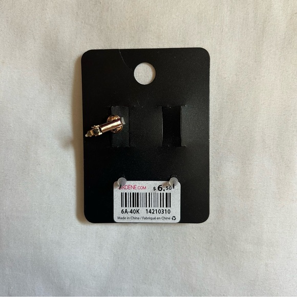 Ardene Silver Ear Cuff Earrings with Perls - Picture 4 of 4